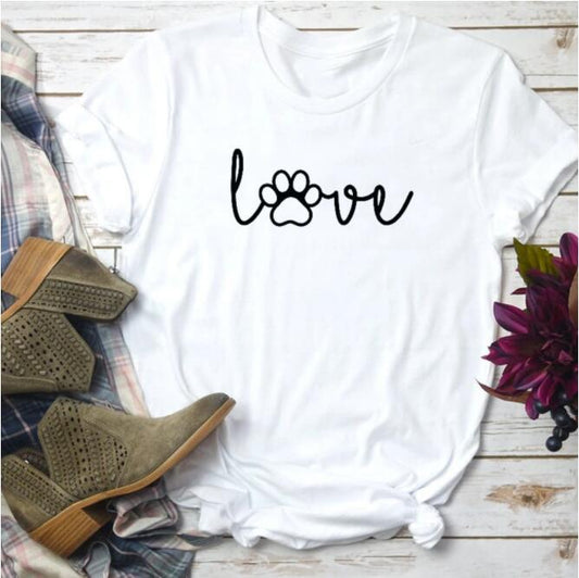 Love Paw graphic t-shirts